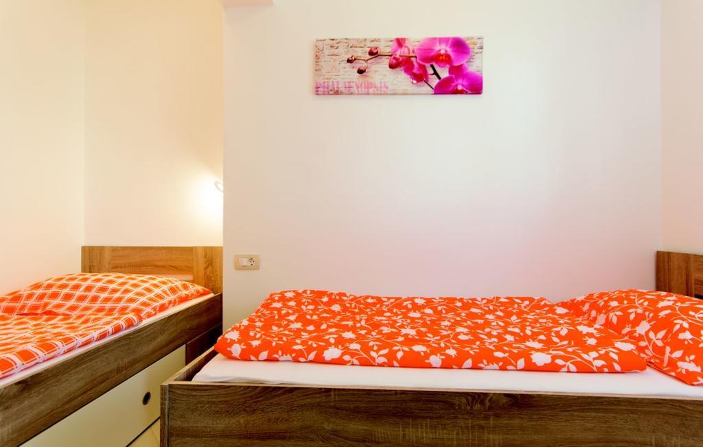Apartment Vilic Pula Buitenkant foto