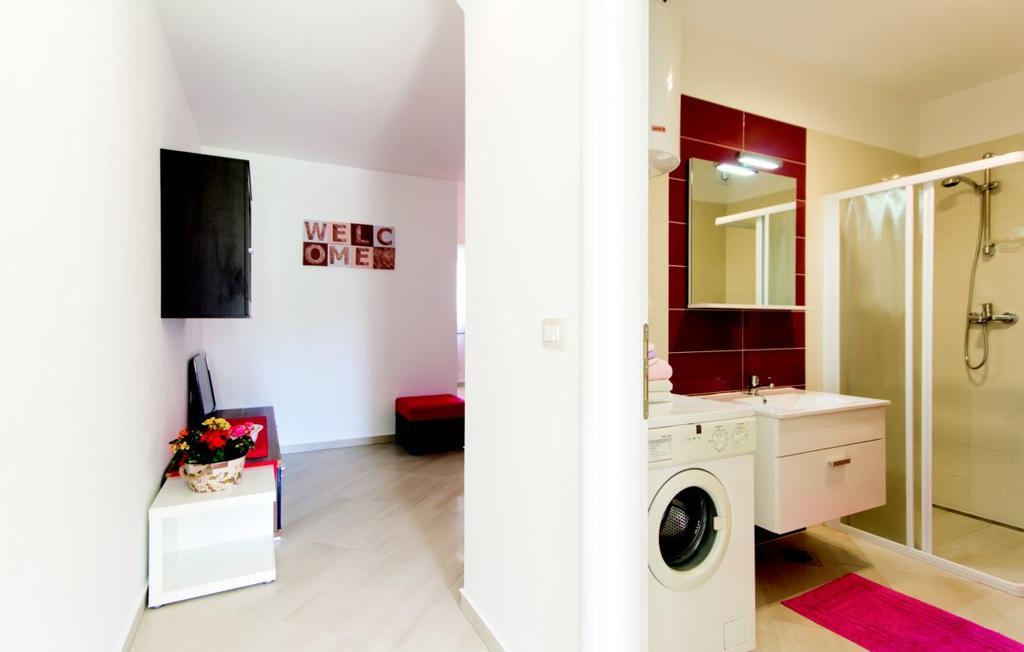 Apartment Vilic Pula Buitenkant foto